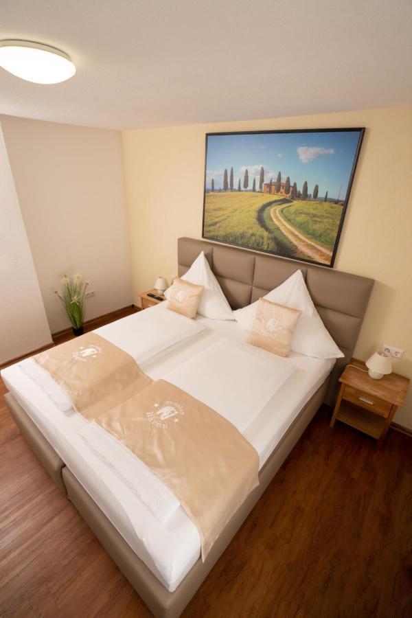 Hotel Baeren Hechingen Zewnętrze zdjęcie